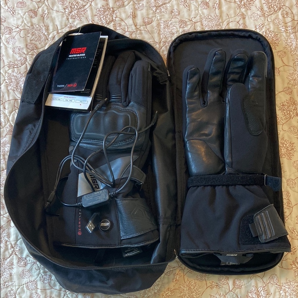 MSR Surge Heated Gloves